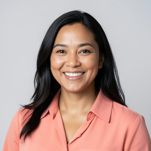 Ilaisaane Oakley customer profile